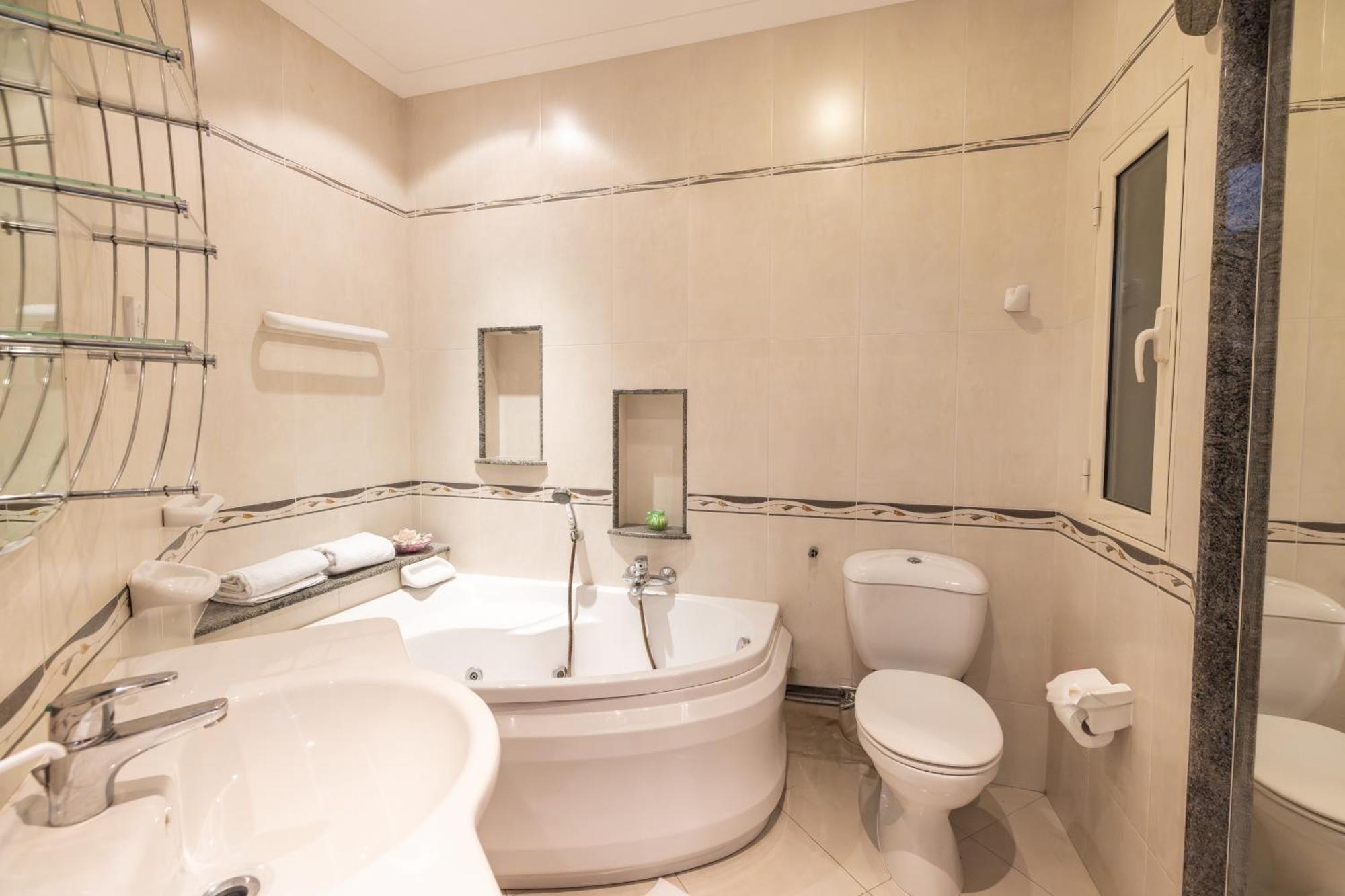 3 Bedroom By Sliema Promenade Екстер'єр фото