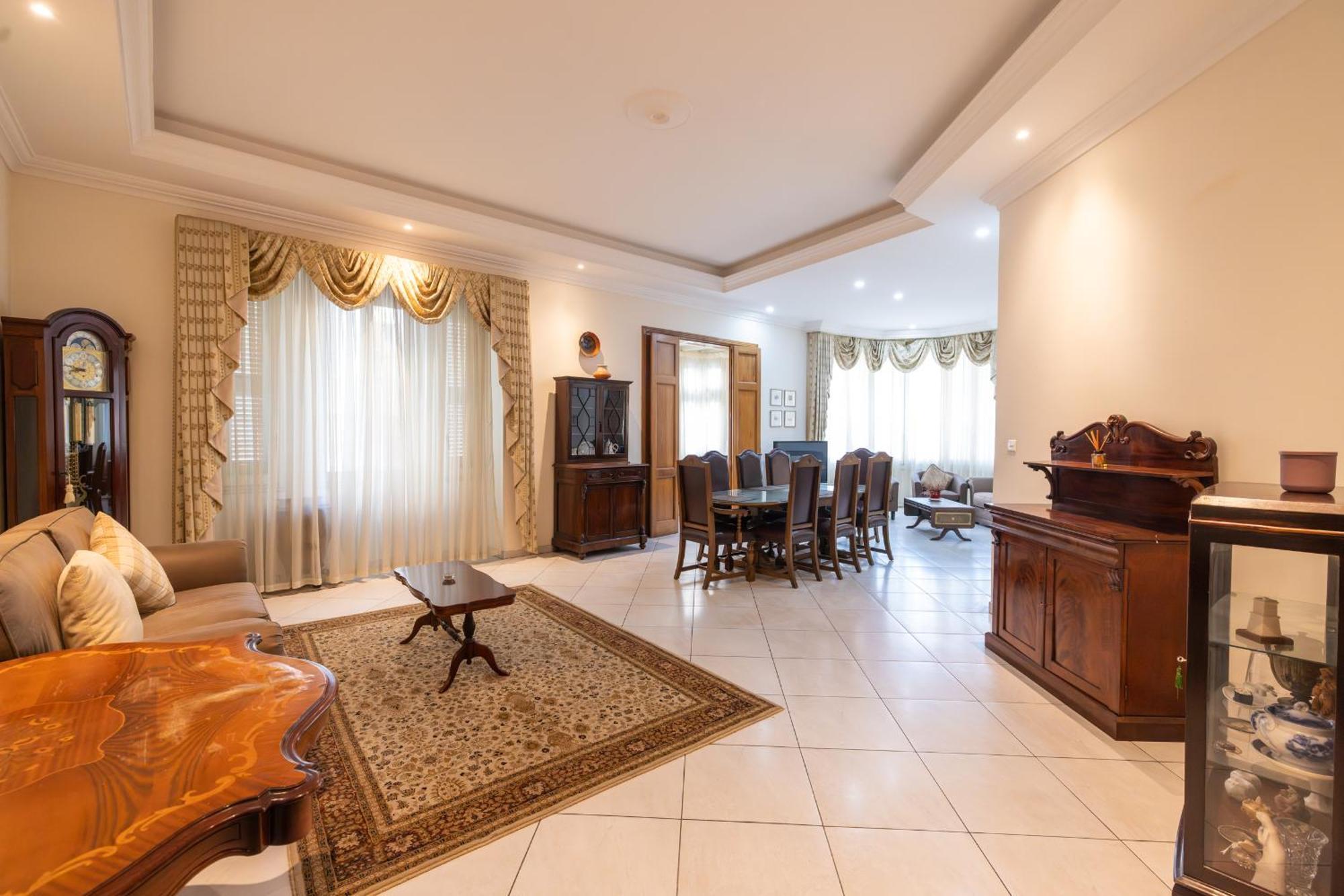 3 Bedroom By Sliema Promenade Екстер'єр фото